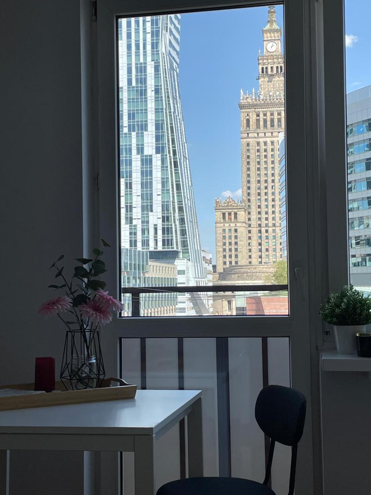 Super Central, Amazing View! 55"Smart Tv & Fast Wifi ワルシャワ エクステリア 写真